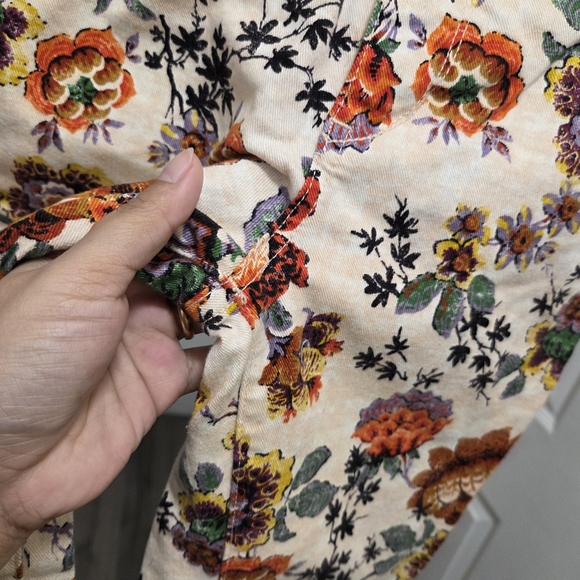 Anthropologie Pilcro High-rise Floral Ankle Slim Straight Jeans - Picture 3 of 9